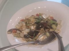 -海派美食·家宴海鲜青岛菜·石锅鲽鱼头(东方城店)