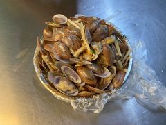 酸笋炒花甲粉-有间冰室(侨港风情街店)