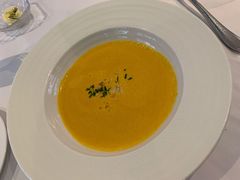 烤南瓜奶油浓汤-蝶舍·MAISON PAPILLON