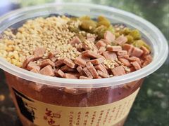 -万松园美食街