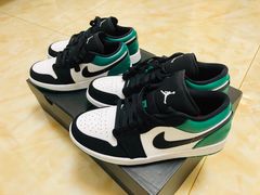 -Air Jordan(世贸天阶店)