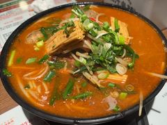 -肥汁米蘭香港米线(定西路店)