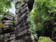 -梭布垭石林景区