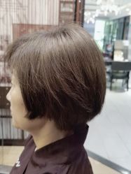 -首脑美发沙龙