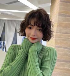 -HG美发设计沙龙