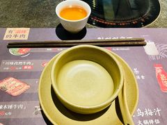 餐具摆设-盡膳口福跷脚牛肉火锅(合生汇购物中心店)