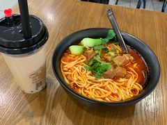 -李先生牛肉面大王(上海站南广场店)