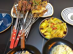 -许哥东北烧烤·铁丳烤串·宫后夹肉(繁花中心店)