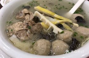 Pork Bone and Wheat Gluten Soup