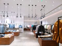 -URBAN REVIVO(西安Momopark店)