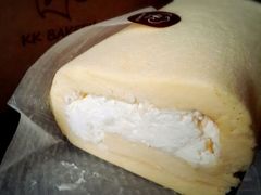 榴莲蛋糕卷-KK BAKERY烘焙