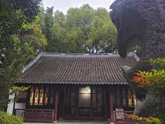 -汇龙潭