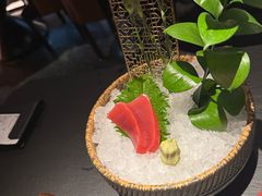 -蟹犇前•帝王蟹雪蟹(陆家嘴店)