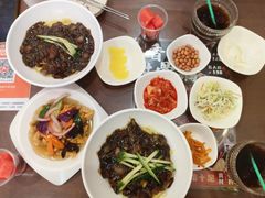 -贵宾庄炸酱面·韩式料理(高区店)