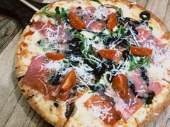 黑松露火腿披萨-一尺花园(安和花园店)