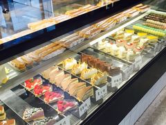 -Dough&Joe团憩(瑞虹天地月亮湾店)