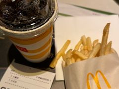 -麦当劳(新世纪环球中心店)