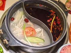 -钢管厂五区小郡肝串串香(蜀都万达店)