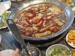 -老船舫·现做活鲜鱼馆(东郊记忆店)