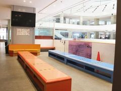 -陈露国际冰上中心(天津嘉里汇店)