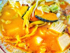 -天天向上素食餐厅(五台山店)