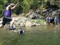 -安吉龙王山峡谷漂流