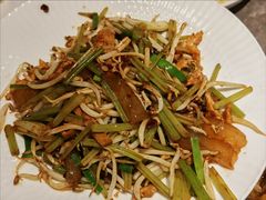 老济南炒合菜-闫府私房菜·老字号(恒隆店)