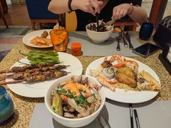 -怡咖啡海鲜自助餐厅(浦东香格里拉店)