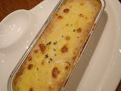 -玛格萝妮比萨屋(陆家浜路店)