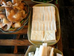 -易门野生菌府·菌海森林(月牙潭公园店)