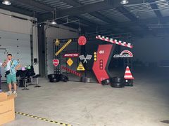 -天津波士信达奔驰4S店(卫津南路店)