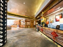 -上海松江假日酒店