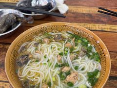 -正宗李家土鸡米线店