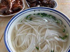 -香辉食馆(新兴路店)