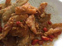 一鱼三吃-东江湖游水三文鱼美食城