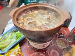 -威邵鸡煲(西华路总店)