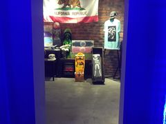 -聚点滑板SPOT SKATE(常熟路店)
