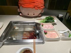 -海底捞火锅鲜切牛肉主题店(长寿路店)