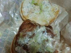 -麦当劳(虹梅路地铁站店)
