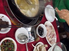 -花苑美食横琴生蚝火锅(拱北粤华路店)