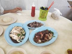 -伍秀泽海南鸡饭茶室