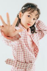 -七色花儿童摄影(余姚店)