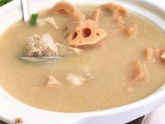 莲藕排骨汤-亢龙太子酒轩(东湖店)