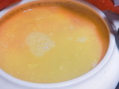 营养煲汤-隔壁老王·家常云南菜(花巷店)