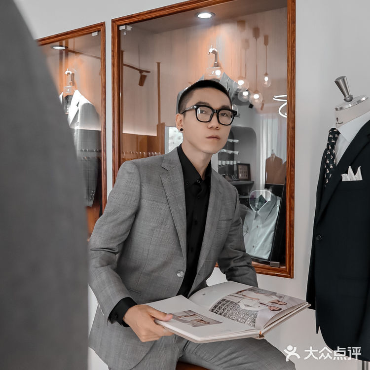 广州探店| 男人值得拥有1⃣️套更好的定制西装