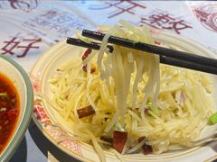 -耙吉吉川味小酒馆(本地人回头店)