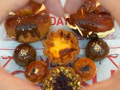 -HOT CRUSH趁热集合·现烤面包(环球港店)