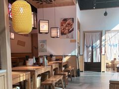 大堂-先启半步颠小酒馆(虹桥龙湖天街店)