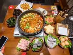 -黔有有贵州酸汤夺夺粉火锅(五味十字店)