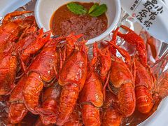 -龙巢盱眙龙虾·牛蛙·烧烤宵夜(八卦岭店)